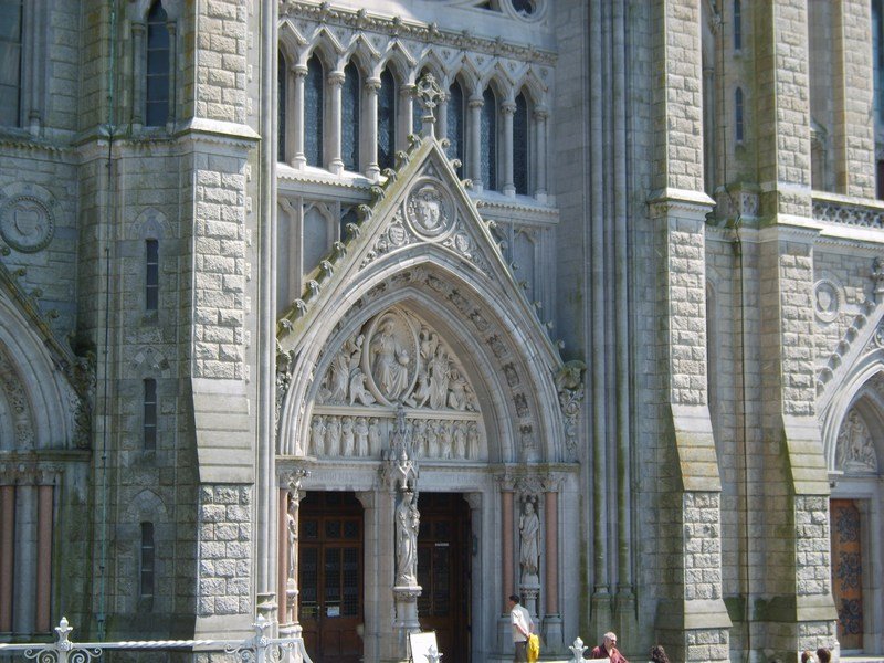 stcolmancathedralcobh2.jpg