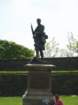 statueoutsidestirlingcastle_small.jpg