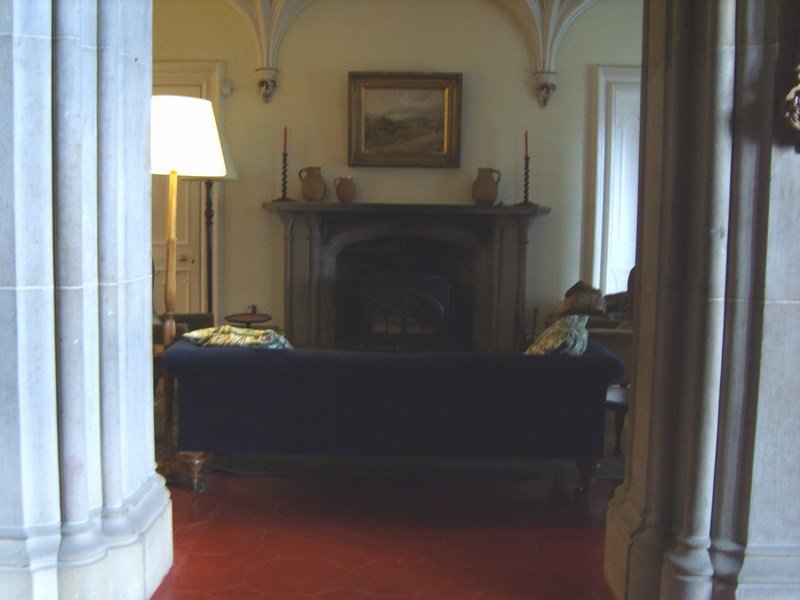 sittingroomatminardcastle.jpg